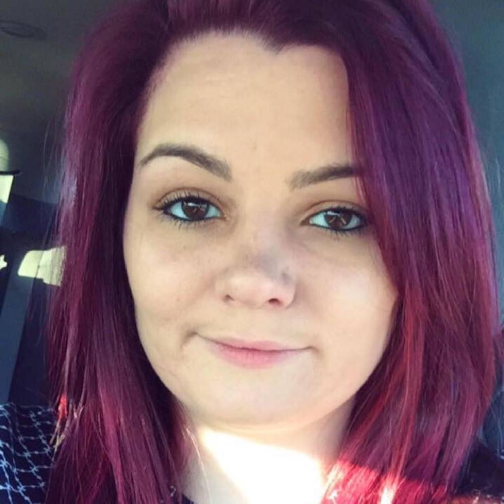 Meet your Posher, Cass